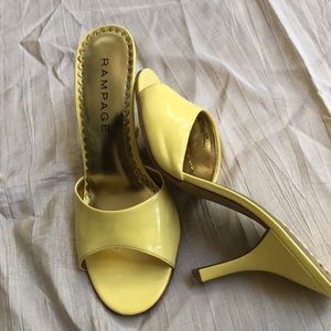 Rampage Yellow Sandals size 8/M -4” heals